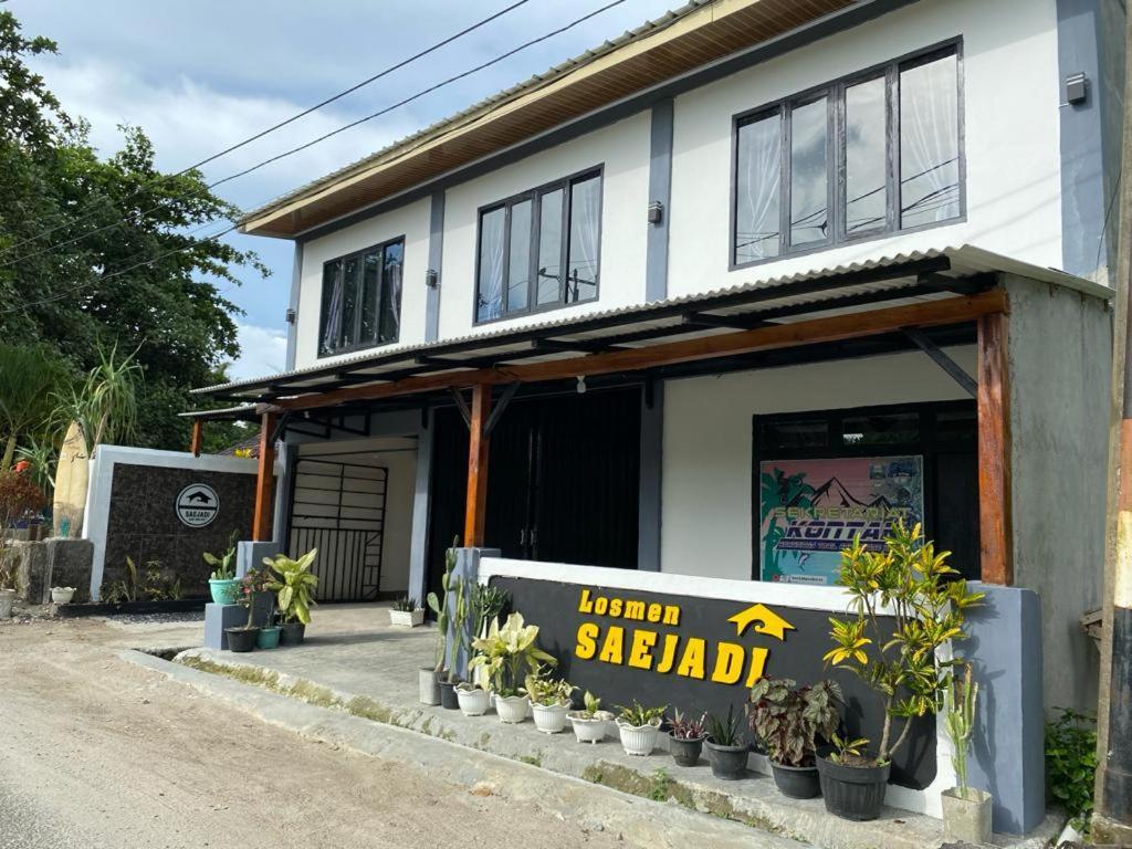 Krui Saejadi Surf And Stay Exterior foto